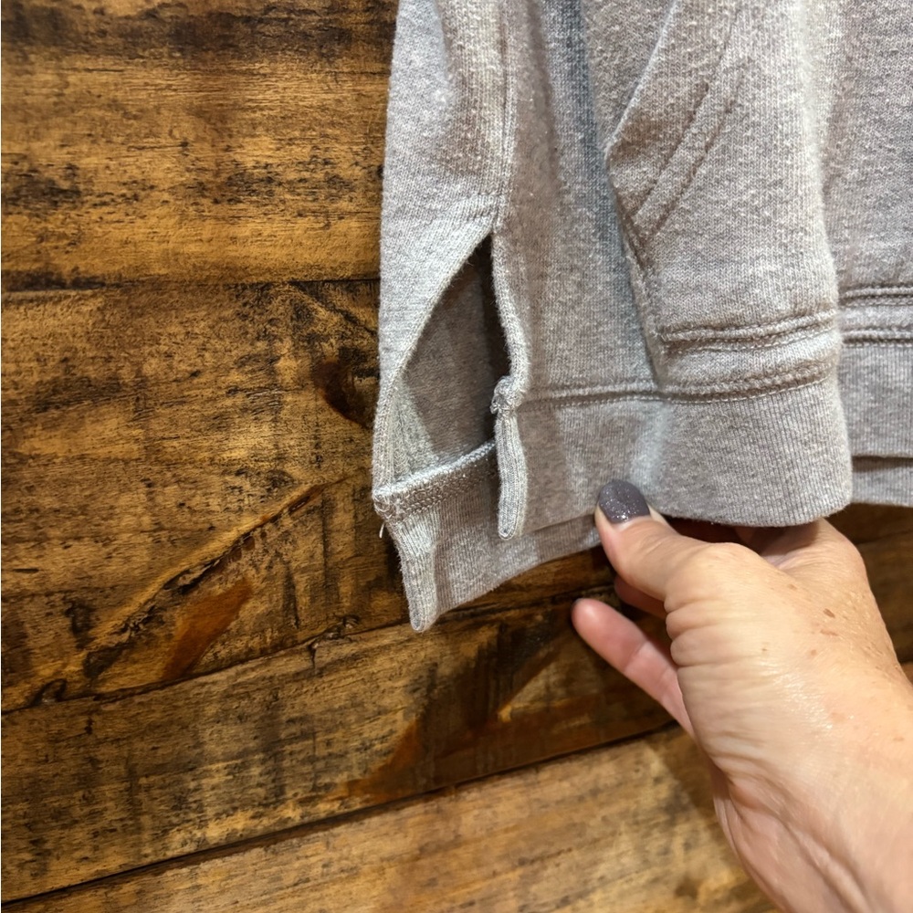 American Eagle Outfitters Gray‎ Hooded Sweatshirt - Picture 3 of 7